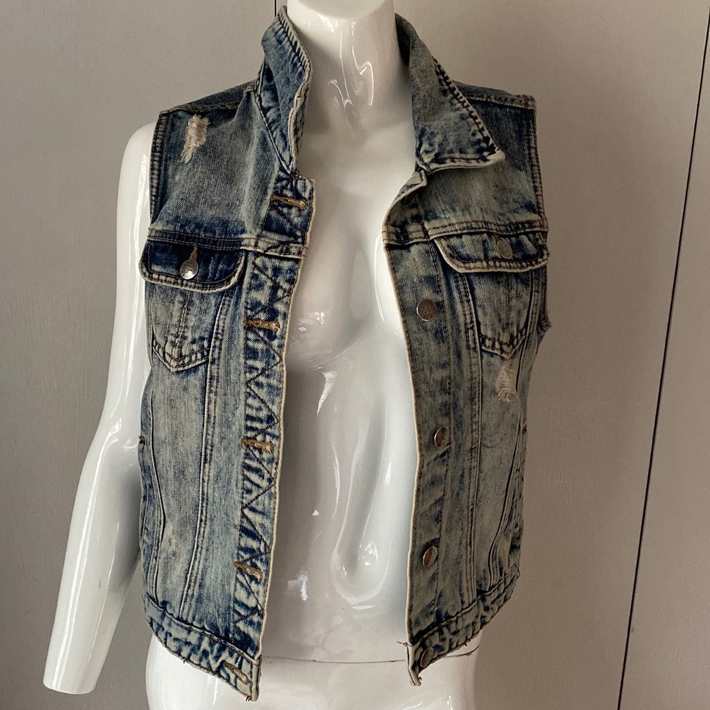 Acid wash denim vest